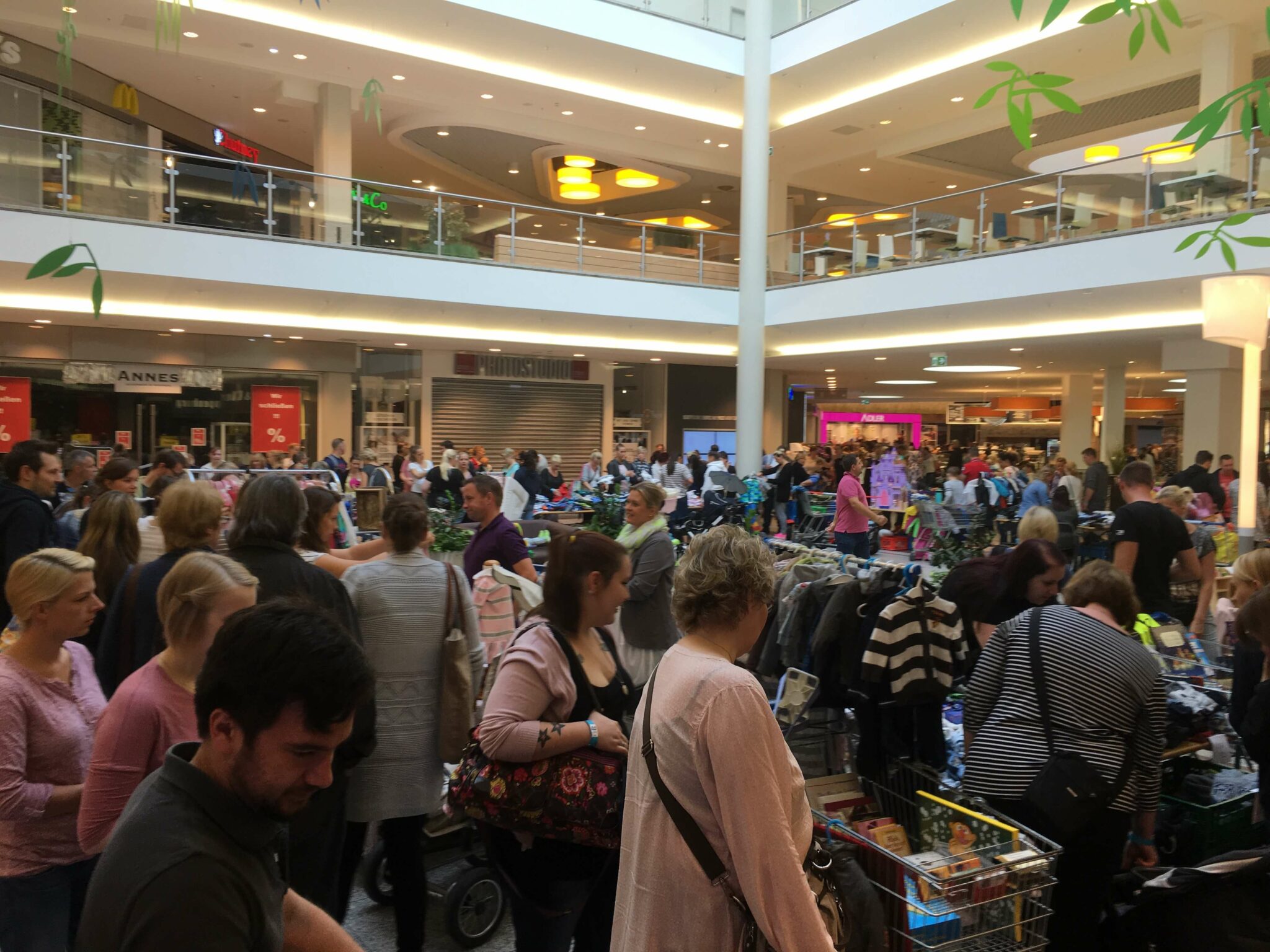 Piratini Markt Weserpark – Norddeutschlands großer Secondhand-Markt